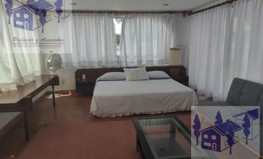 Casa en Venta en Tequesquitengo Morelos Estilo Arabe Mediterraneo a orilla del lago
