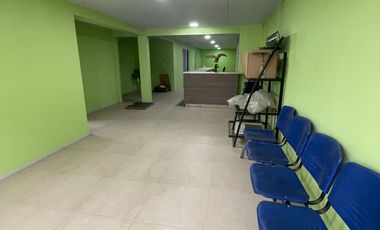 EN VENTA LOCAL COMERCIAL NUEVO EN AVENIDA ESPAÑA, SAN VICENTE DE TAGUA TAGUA.