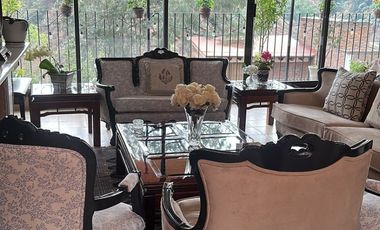 A T E N C I O N  EN VENTA PRECIOSA CASA EN LA HERRADURA CON VISTAS HERMOSAS Y MUCHO SOL