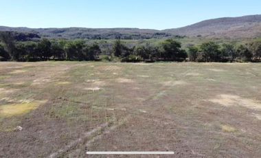 terreno en villa corona junto a la laguna