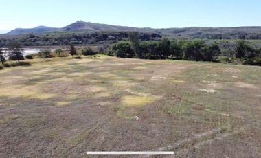 terreno en villa corona junto a la laguna