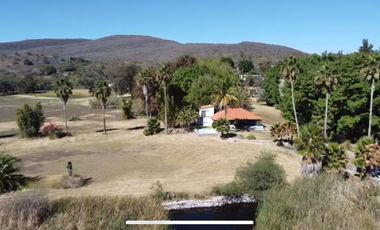 terreno en villa corona junto a la laguna