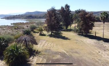 terreno en villa corona junto a la laguna