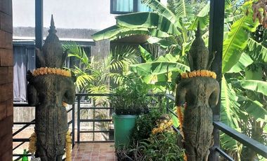 A 2- story house for sale with beautiful mountain view in a peaceful neighborhood