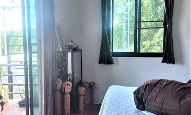 A 2- story house for sale with beautiful mountain view in a peaceful neighborhood