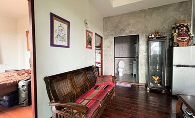 A 2- story house for sale with beautiful mountain view in a peaceful neighborhood