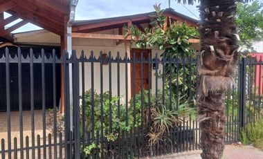Casa  en Talca, La Florida V 1480-C-109-LR-04.23