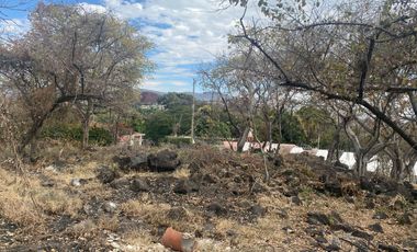 VENDO TERRENO EN CUERNAVACA FRACC. GRANJAS MERIDA, FRENTE AL TEC. DE MONTERREY