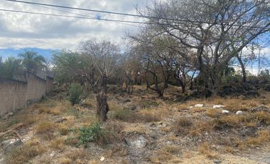 VENDO TERRENO EN CUERNAVACA FRACC. GRANJAS MERIDA, FRENTE AL TEC. DE MONTERREY