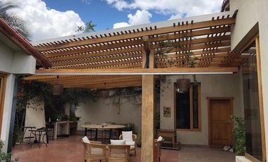 Casa en Venta en la Urb. Auqui Chico, en el mejor sector de Cumbayá, Quito, Ecuador