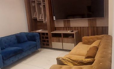 Samborondon, Renta de Hermosa Casa 4 Dorm. con Piscina y Jacuzzi Amoblada