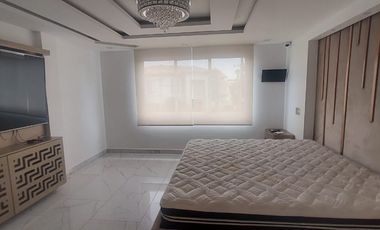 Samborondon, Renta de Hermosa Casa 4 Dorm. con Piscina y Jacuzzi Amoblada