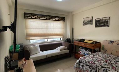 SE VENDE CASA DE 4 HABITACIONES Y PISCINA