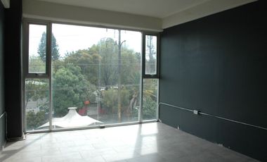 Oficina en renta en av adolfo lopez mateos, a 5 minutos de mundo E