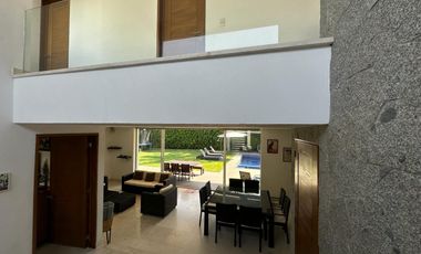 CASA EN RENTA EN FRACCIONAMIENTO LOMAS DE COCOYOC MORELOS