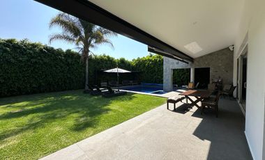 CASA EN RENTA EN FRACCIONAMIENTO LOMAS DE COCOYOC MORELOS