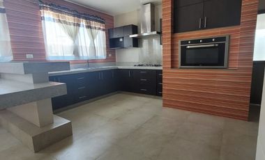 En Venta Casa en Condominio en Residencial Las Plazas, Aguascalientes, México
