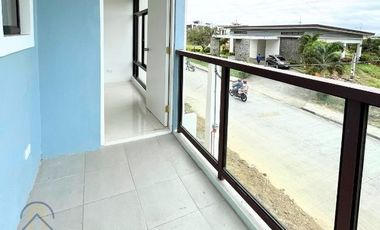 Townhouse for Sale in The Villas, Dasmariñas Cavite