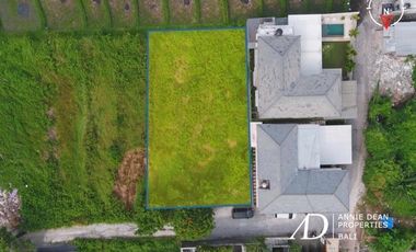 FREEHOLD LAND IN PRIME LOCATION BERAWA 500 M2