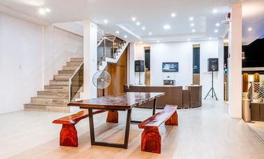 ALQUILO FINCA LA FLORESTA EN CALI INF AL3042155548