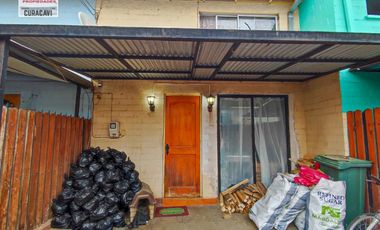 🏠León Propiedades vende casa en Curacavi centro🏠