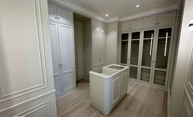 Luxury Single House 2 Floors Nagoya Valley Residence Batam for Sale