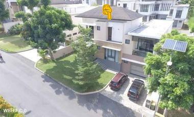 Luxury Single House 2 Floors Nagoya Valley Residence Batam for Sale