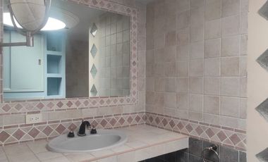 CASA EN VENTA EN JARDINES DE LA FLORIDA NAUCALPAN