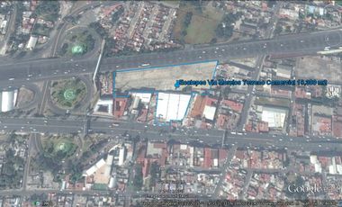 BODEGA COMERCIAL 4,300 m2 Mezzanine TERRENO 19,300 m2 Frente a Vía Morelos