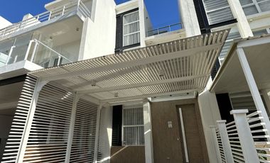 BEST DEAL! Well Maintained Interior Designed Townhouse in M Residences for SALE!