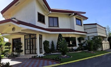 Renovated Corner House in BF Homes, Parañaque City