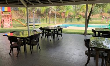 CASA DE TRES PLANTAS EN VENTA EN LADERAS ABEDUL (EL URO)