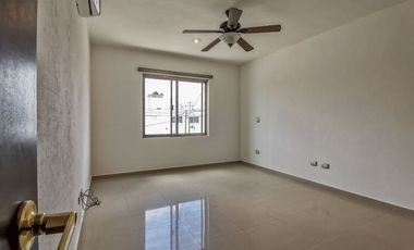 EN VENTA EDIFICIO DE 3 NIVELES QUE CONSTAN DE 3 DEPARTAMENTOS DE 2 RECAMARAS EN LA SM 50