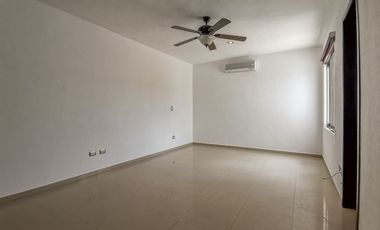 EN VENTA EDIFICIO DE 3 NIVELES QUE CONSTAN DE 3 DEPARTAMENTOS DE 2 RECAMARAS EN LA SM 50