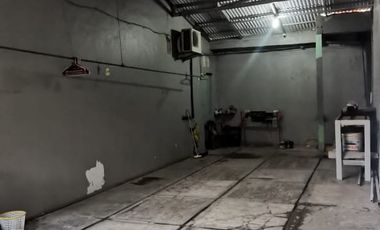 Rumah Posisi Hook Dekat Terminal Pakupatan