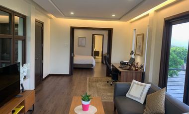 Beautifully Spacious 4 Bedroom & 1 Guest House Mansion  (corner house), in the High End Amara Residences with Private Swimming  Pool, available for Re