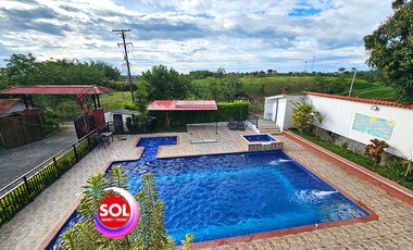 EN QUIMBAYA QUINDÍO, RENTO FINCA GRANDES GRUPOS POR DÍAS, ALQUILER CASA CAMPESTRE EJE CAFETERO