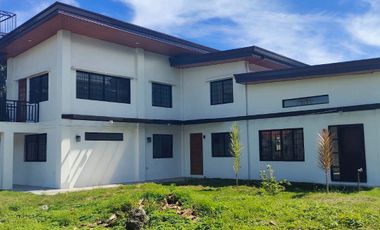 4 Bedroom House for Sale in Bankal, Lapu Lapu City, Cebu
