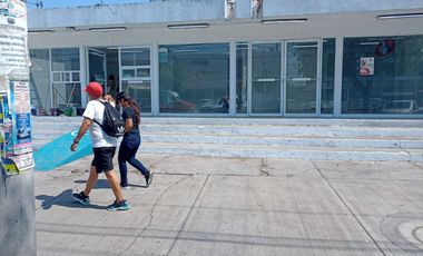 LOCAL COMERCIAL EN RENTA