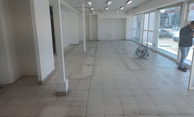 LOCAL COMERCIAL EN RENTA