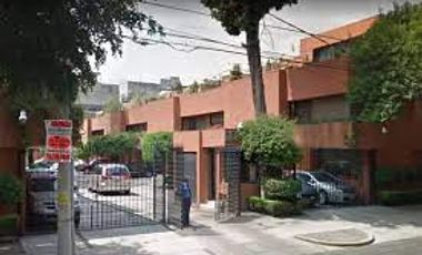 Preciosa Casa en Del Valle Norte, Benito Juárez , en Remate Bancario