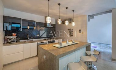 Casa en venta en Cumbres Residencial en Cancún, Quintana Roo.