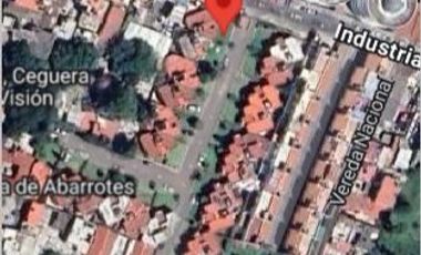 Casa en venta en calle Industria col.  Axotla, Álvaro Obregón.   CDMX.                                  CVMS