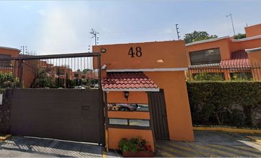 Casa en venta en calle Industria col.  Axotla, Álvaro Obregón.   CDMX.                                  CVMS