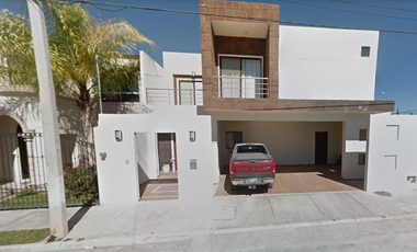Casa en Calle Costa Real Colonia Valle Real Saltillo Coahuila Remate Bancario
