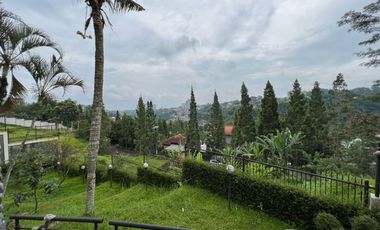 DIJUAL VILA BANDUNG, LOKASI DAN PEMANDANGAN BAGUS
