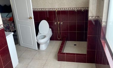 DE OPORTUNIDAD Linda Casa a la Venta, sector Mastodontes.