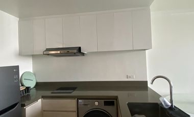 Condo Mandani Bay Suites 1 Bedroom With Balcony Corner Unit Brand New RFO For Rent/Sale