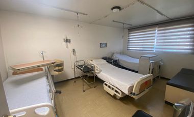 Clínica Equipada operando Ubicadisima