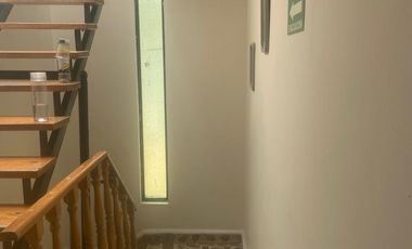 Clínica Equipada operando Ubicadisima